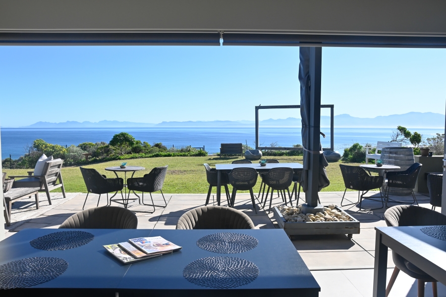 6 Bedroom Property for Sale in Romansbaai Estate Western Cape
